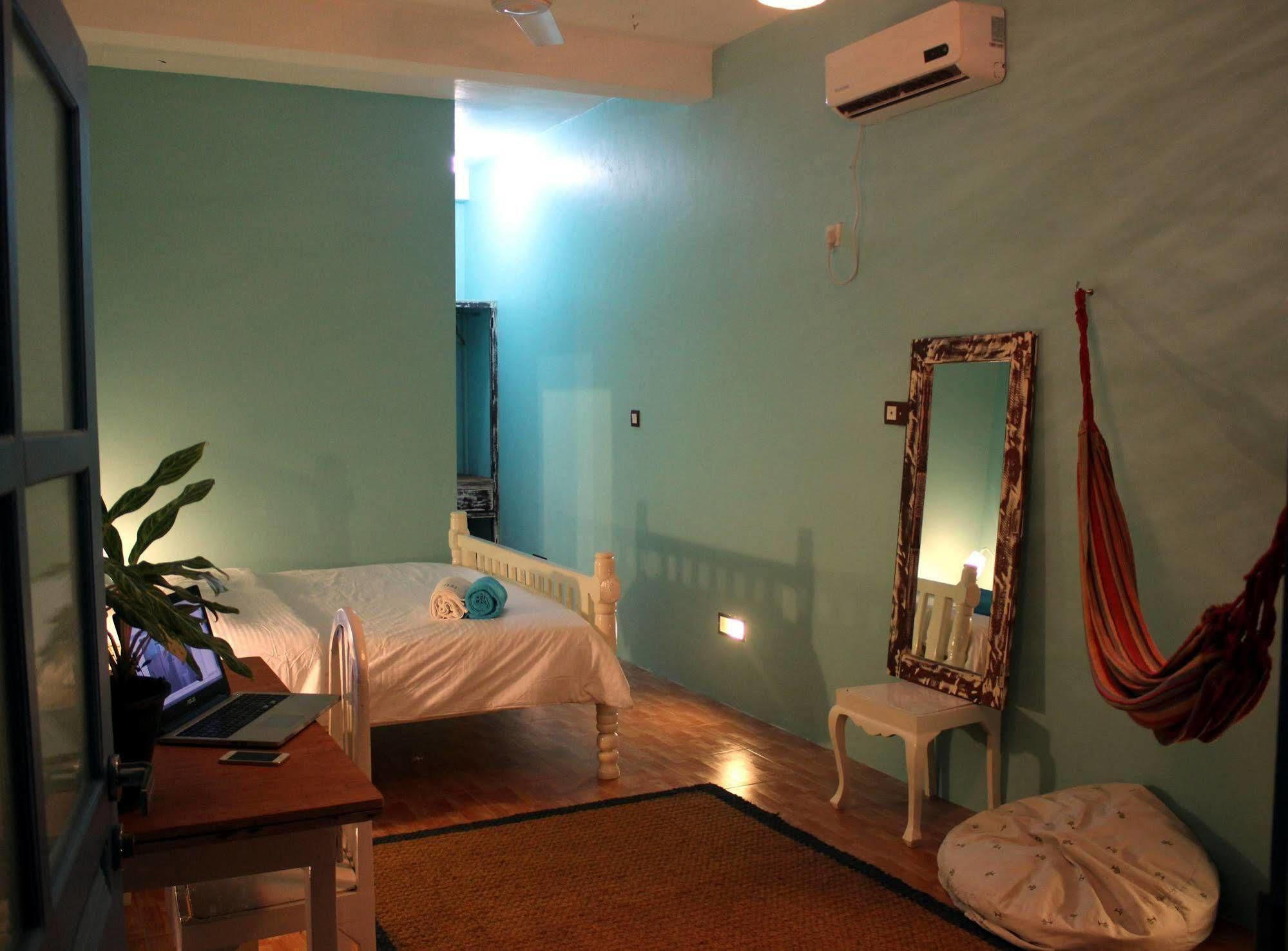 Bedspace Beach Unawatuna Eksteriør bilde